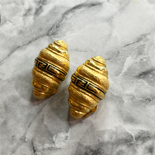 gold FF shell clip-on earrings